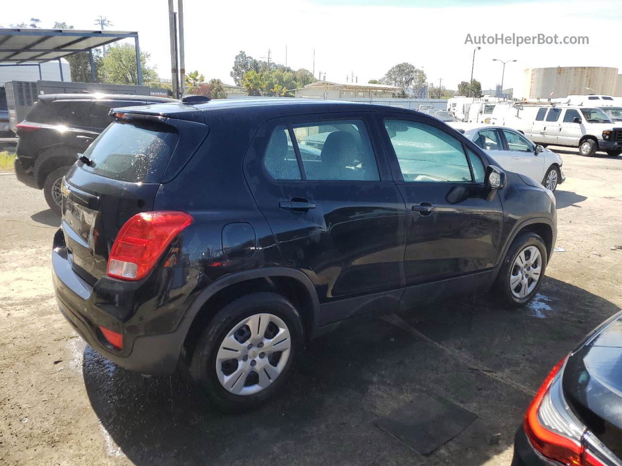 2019 Chevrolet Trax Ls Черный vin: 3GNCJKSB4KL117646