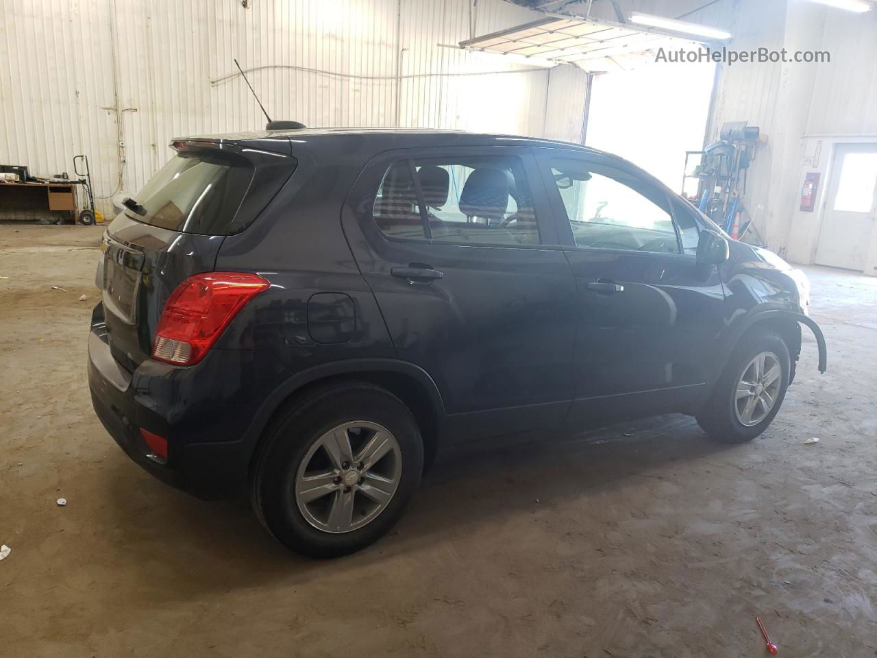 2019 Chevrolet Trax Ls Blue vin: 3GNCJKSB4KL208366