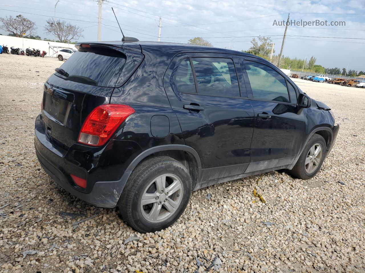 2019 Chevrolet Trax Ls Black vin: 3GNCJKSB5KL377781