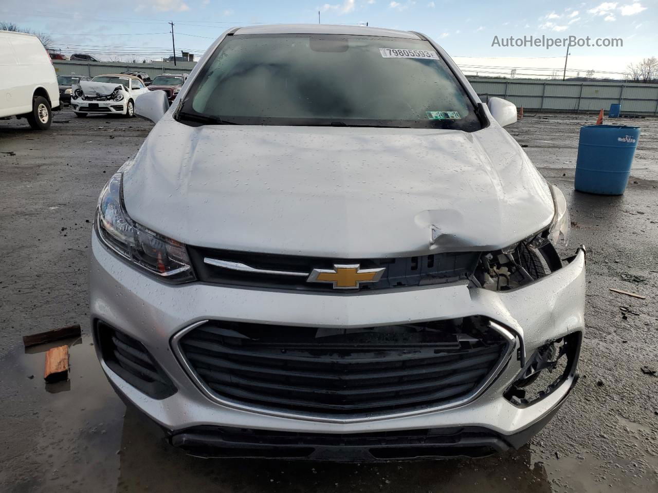 2019 Chevrolet Trax Ls Silver vin: 3GNCJKSB6KL262462