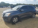 2016 Chevrolet Trax Ls Gray vin: 3GNCJKSB9GL132179