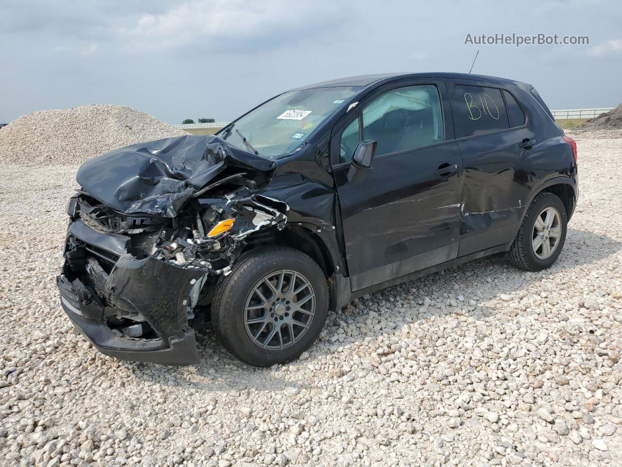 2019 Chevrolet Trax Ls Черный vin: 3GNCJKSBXKL208520