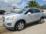 2016 Chevrolet Trax 1lt Серебряный vin: 3GNCJLSB2GL271916