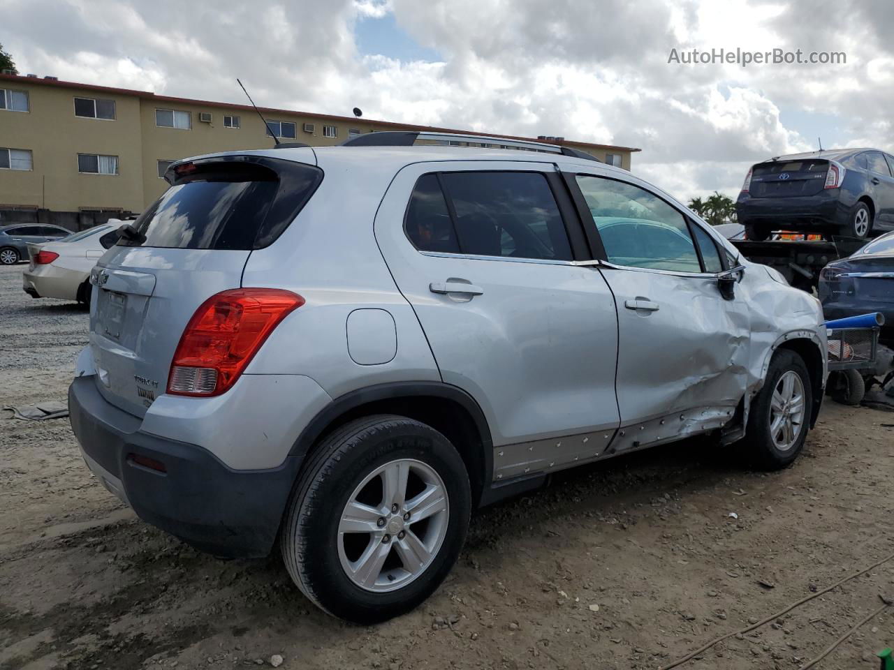 2016 Chevrolet Trax 1lt Серебряный vin: 3GNCJLSB2GL271916