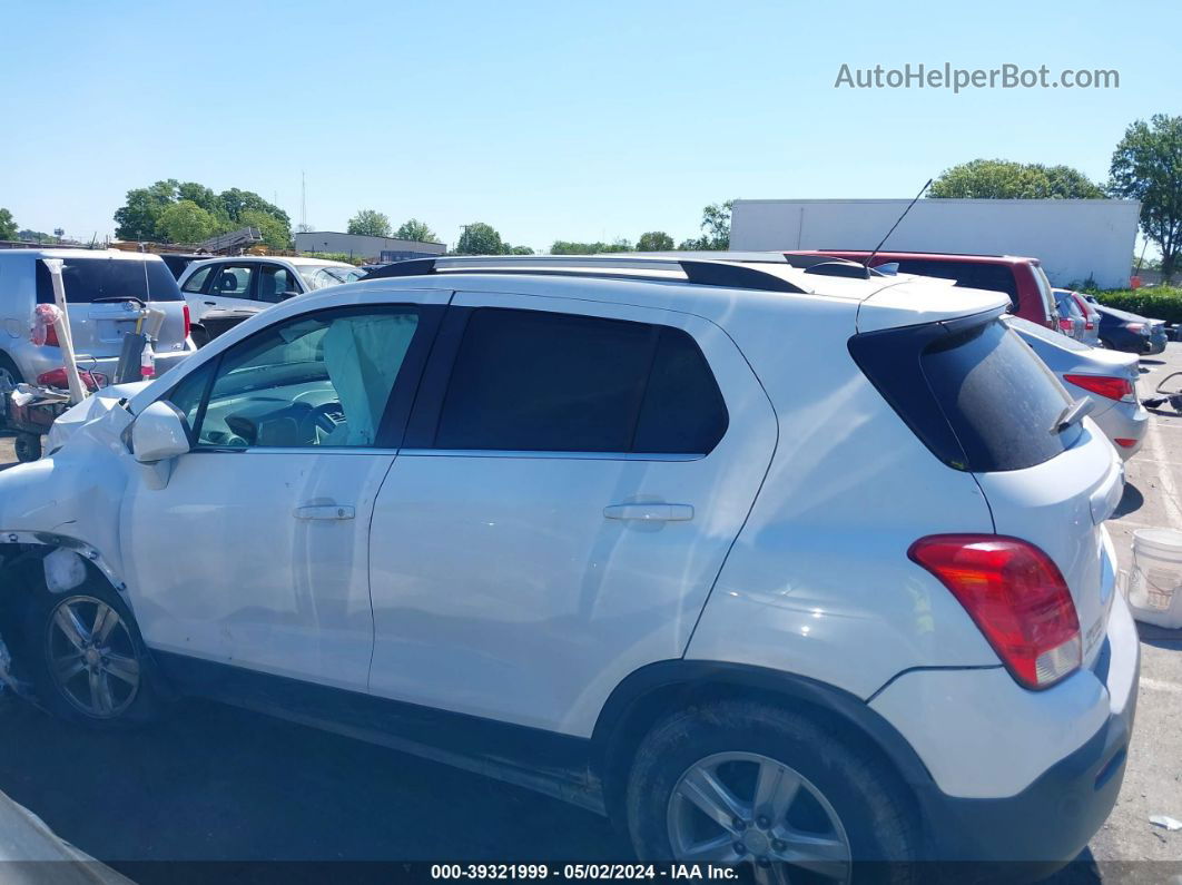 2016 Chevrolet Trax Lt White vin: 3GNCJLSB8GL186031