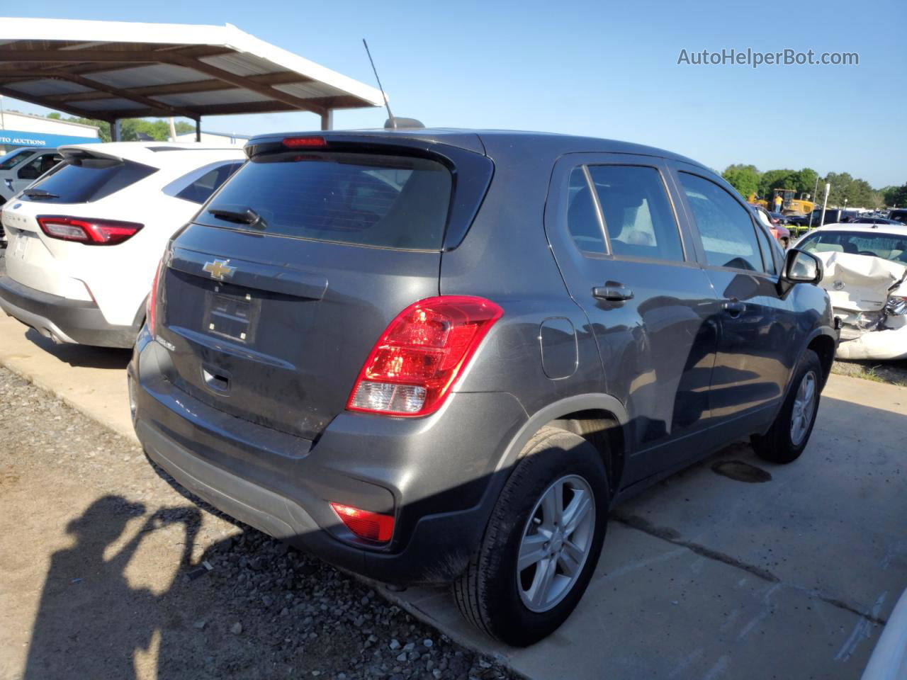 2019 Chevrolet Trax Ls Gray vin: 3GNCJNSB0KL387166