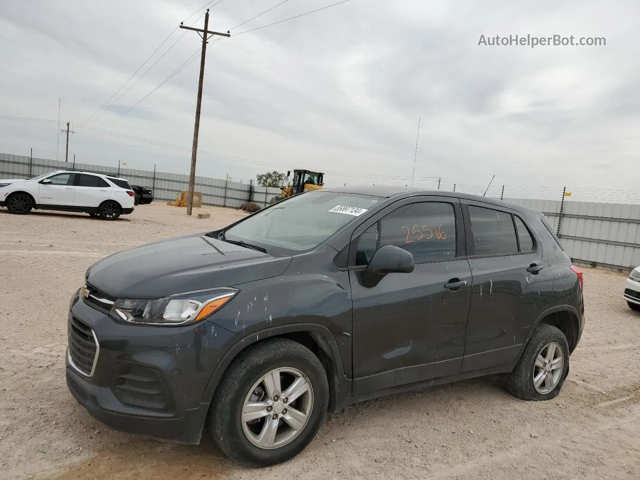 2019 Chevrolet Trax Ls Gray vin: 3GNCJNSB1KL189373