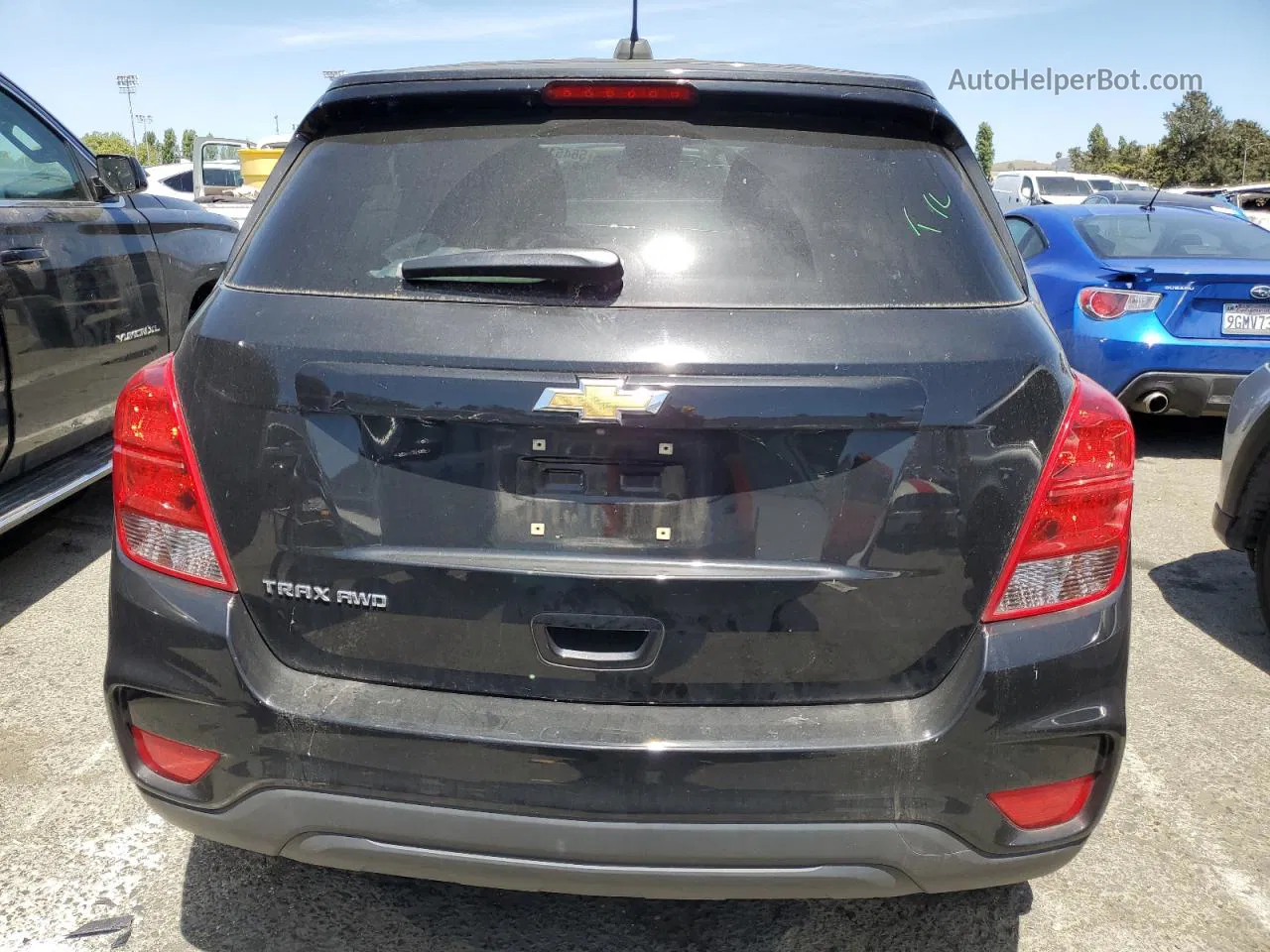 2019 Chevrolet Trax Ls Black vin: 3GNCJNSB8KL406398