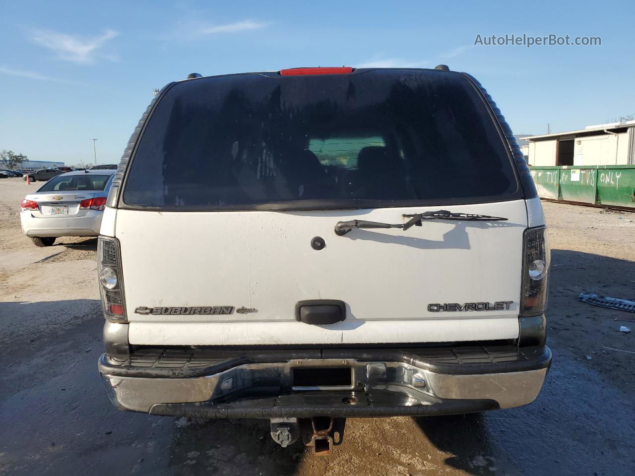 2000 Chevrolet Suburban C1500 White vin: 3GNEC16T0YG181555