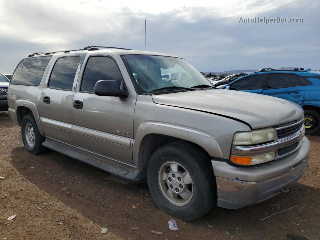 2000 Chevrolet Suburban C1500 Gray vin: 3GNEC16T0YG204347