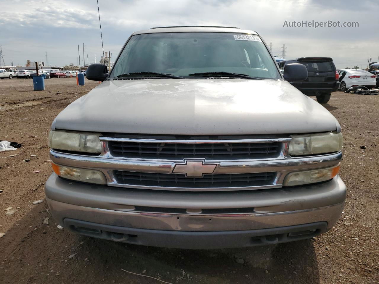 2000 Chevrolet Suburban C1500 Серый vin: 3GNEC16T0YG204347