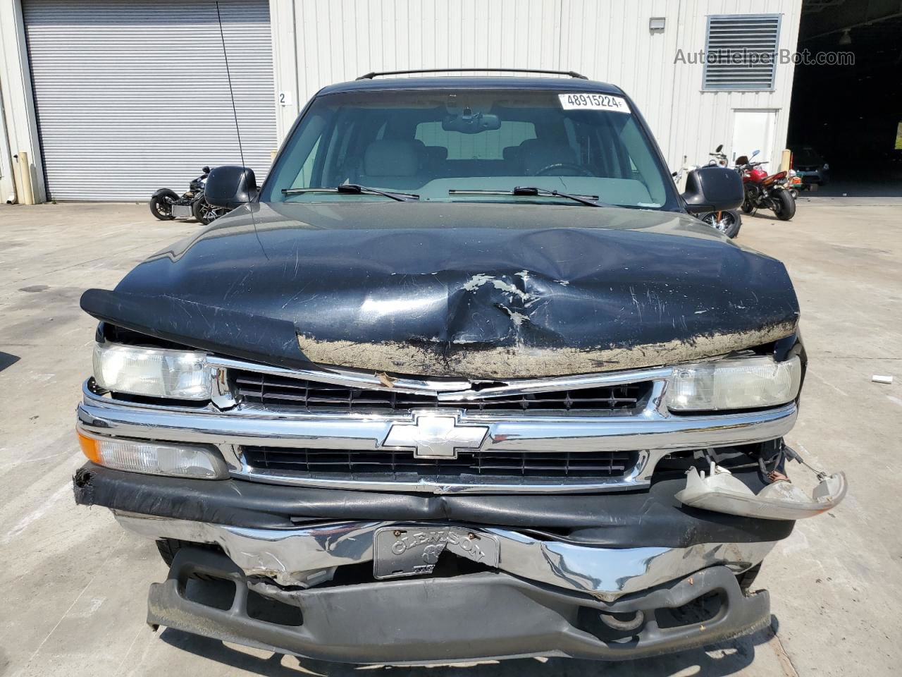 2000 Chevrolet Suburban C1500 Black vin: 3GNEC16T3YG180304