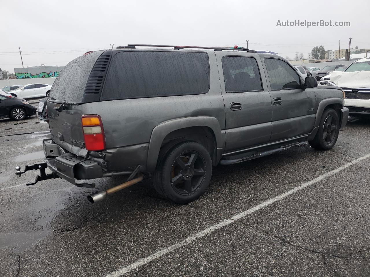 2000 Chevrolet Suburban C1500 Gray vin: 3GNEC16T4YG139518