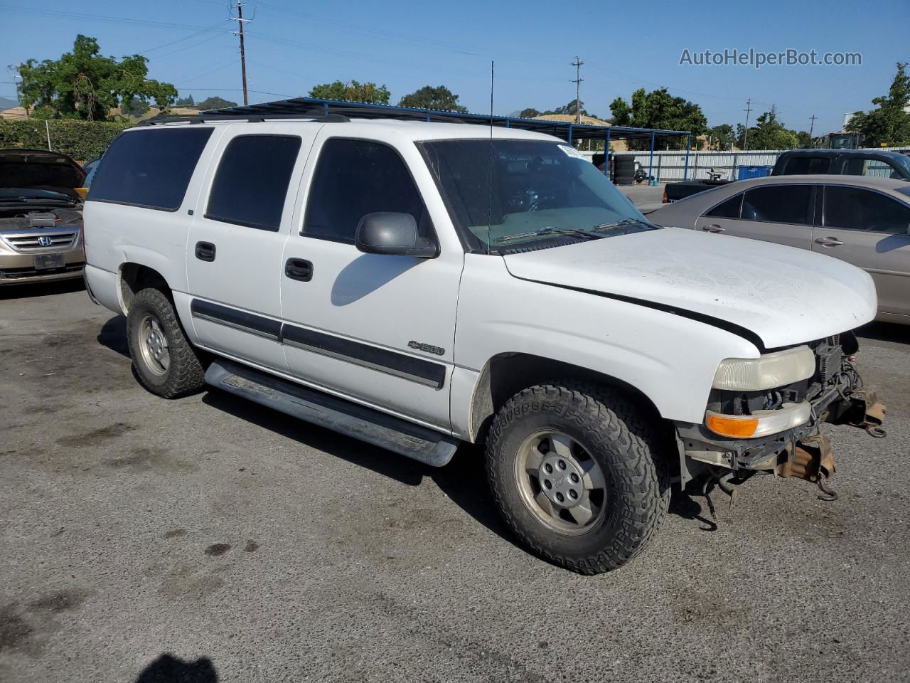 2000 Chevrolet Suburban C1500 Белый vin: 3GNEC16T5YG186749