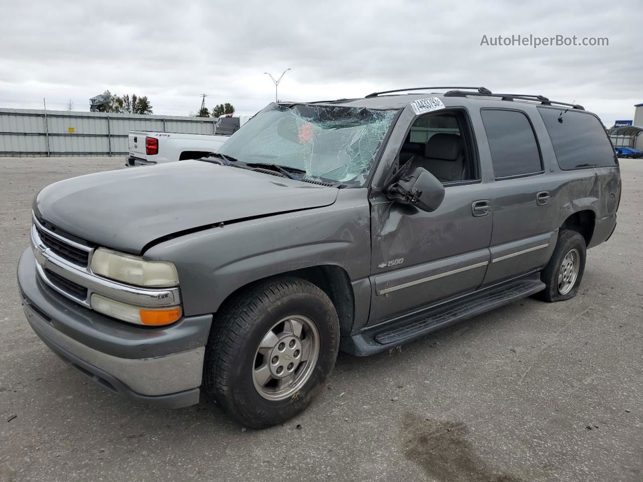 2000 Chevrolet Suburban C1500 Gray vin: 3GNEC16T6YG139522