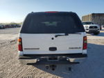 2000 Chevrolet Suburban C1500 White vin: 3GNEC16T7YG222246