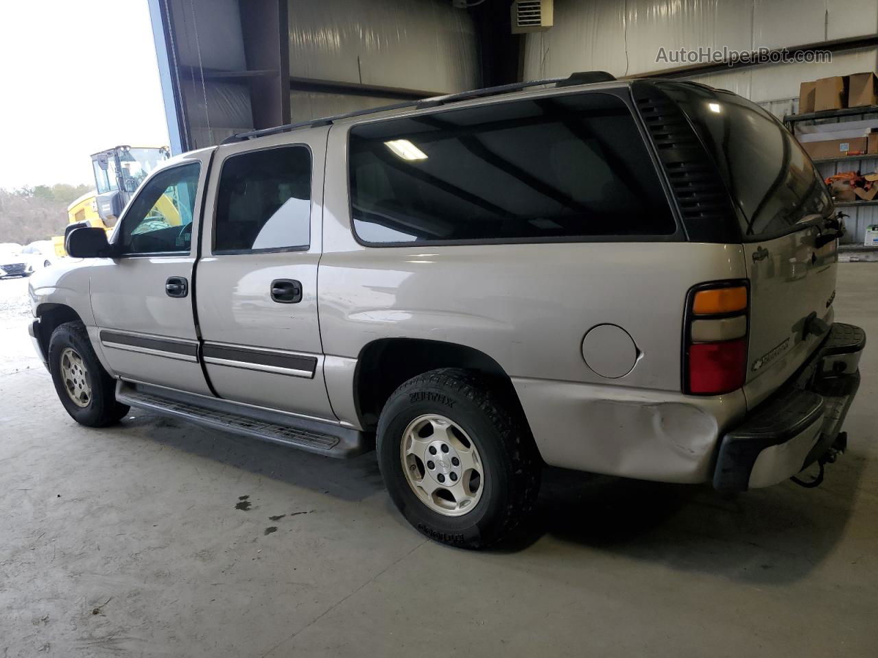 2005 Chevrolet Suburban C1500 Beige vin: 3GNEC16Z15G211453