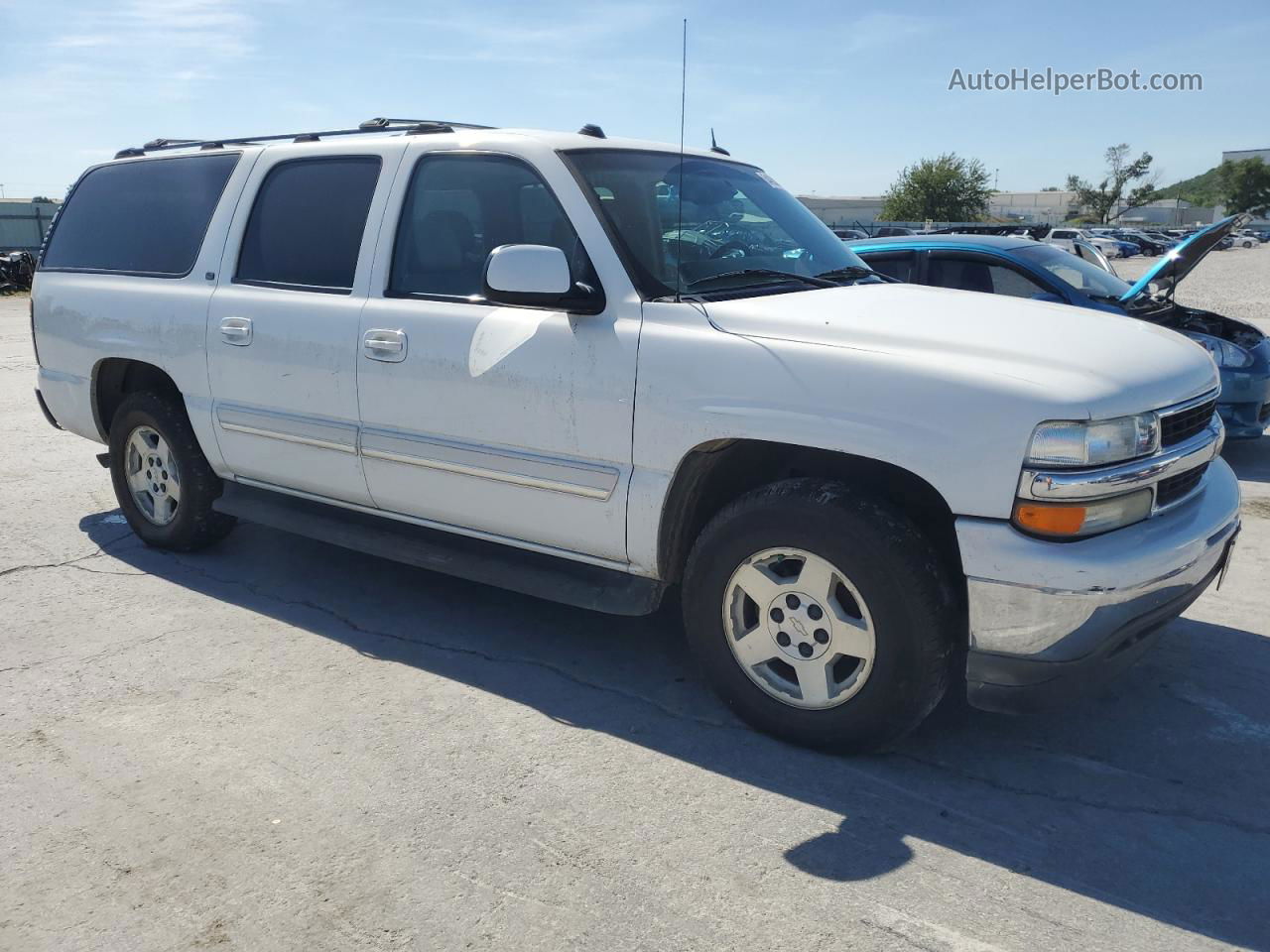 2005 Chevrolet Suburban C1500 White vin: 3GNEC16Z25G195442