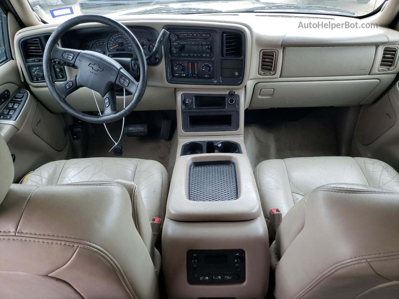 2005 Chevrolet Suburban C1500 Черный vin: 3GNEC16Z25G243800