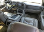 2005 Chevrolet Suburban C1500 Золотой vin: 3GNEC16Z75G141764