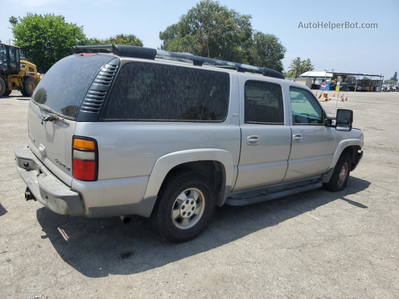 2005 Chevrolet Suburban C1500 Золотой vin: 3GNEC16Z75G141764