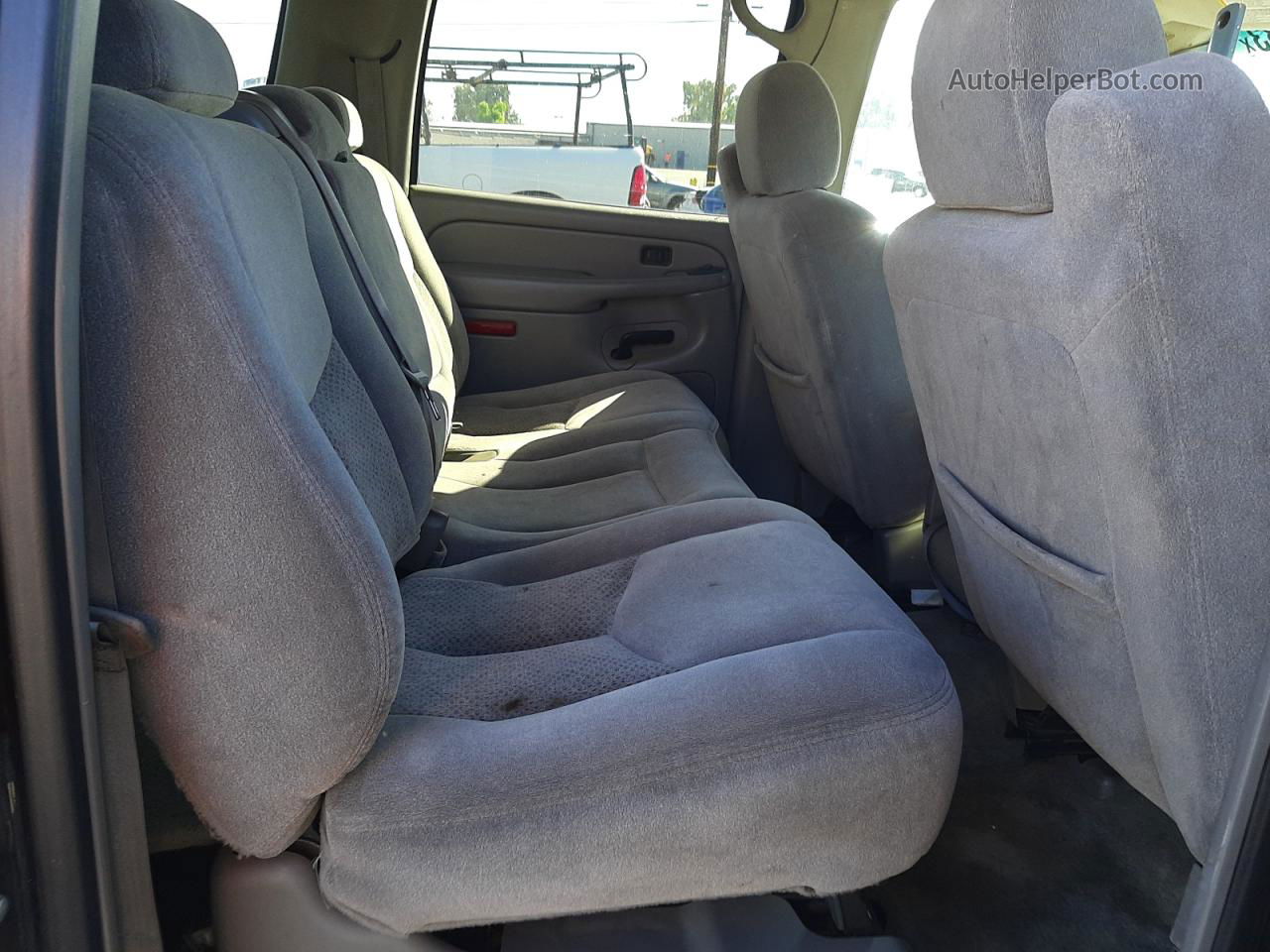 2005 Chevrolet Suburban C1500 Черный vin: 3GNEC16Z75G235403