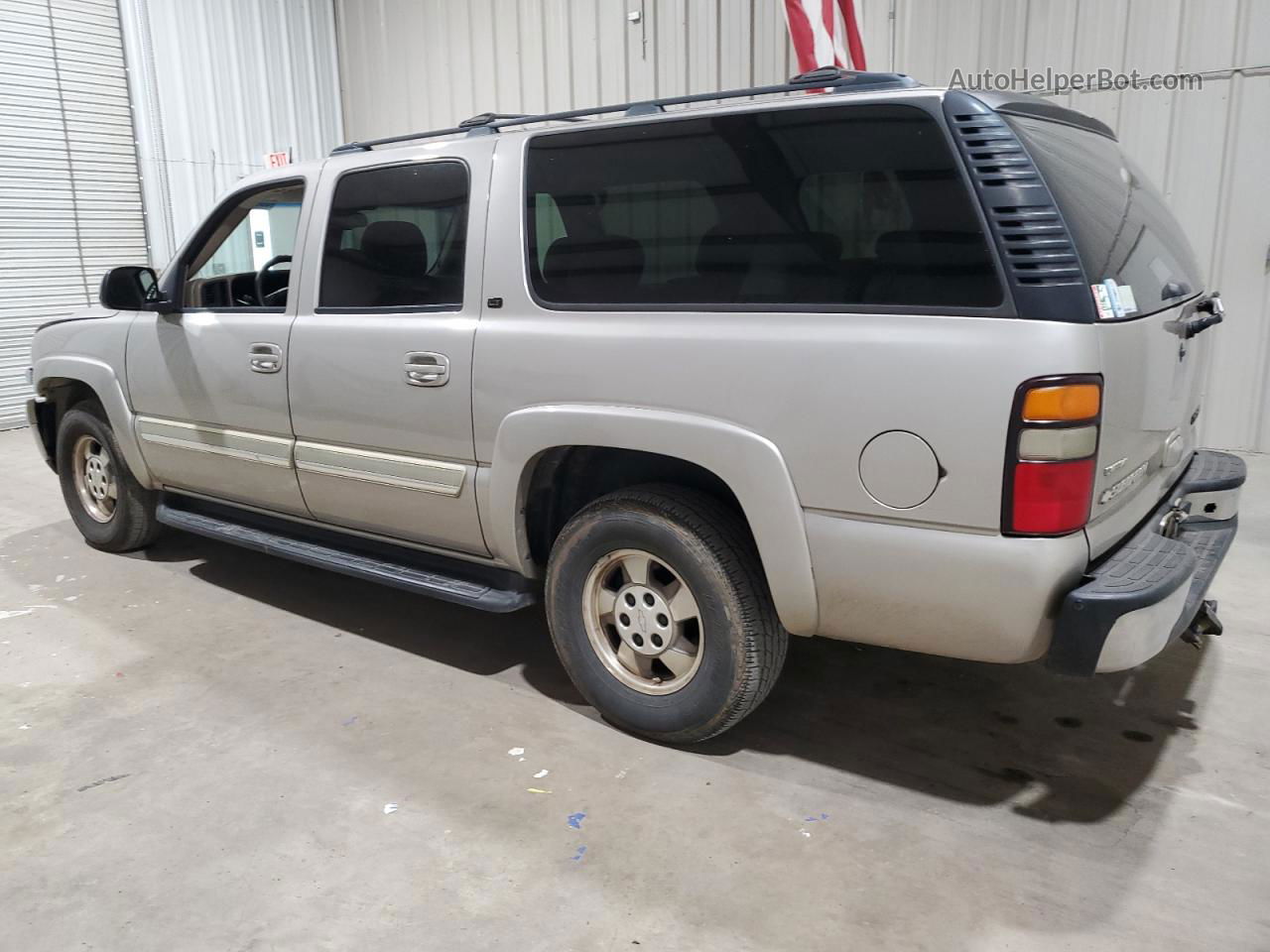 2005 Chevrolet Suburban C1500 Tan vin: 3GNEC16Z75G291549