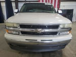 2005 Chevrolet Suburban C1500 White vin: 3GNEC16Z85G108322