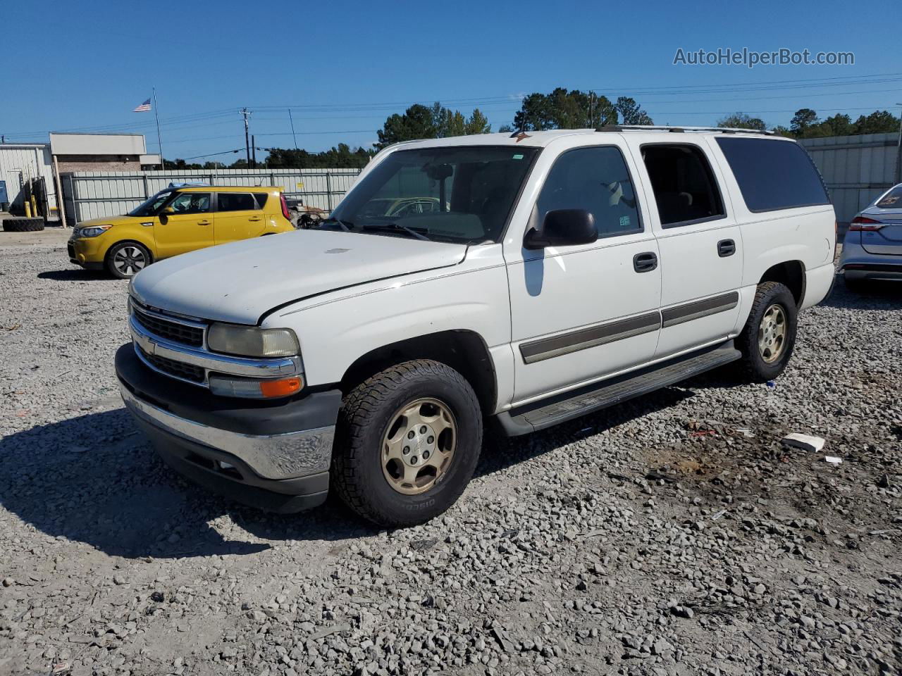 2005 Chevrolet Suburban C1500 White vin: 3GNEC16Z85G196692