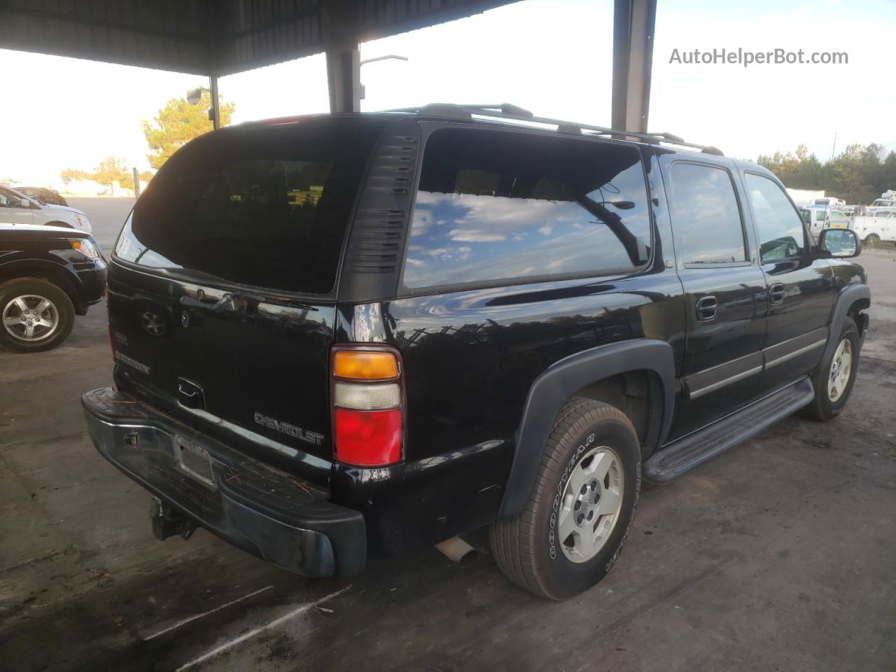 2005 Chevrolet Suburban C1500 Black vin: 3GNEC16Z85G203768