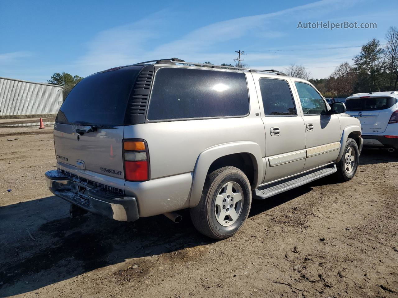 2005 Chevrolet Suburban C1500 Gold vin: 3GNEC16Z95G204024