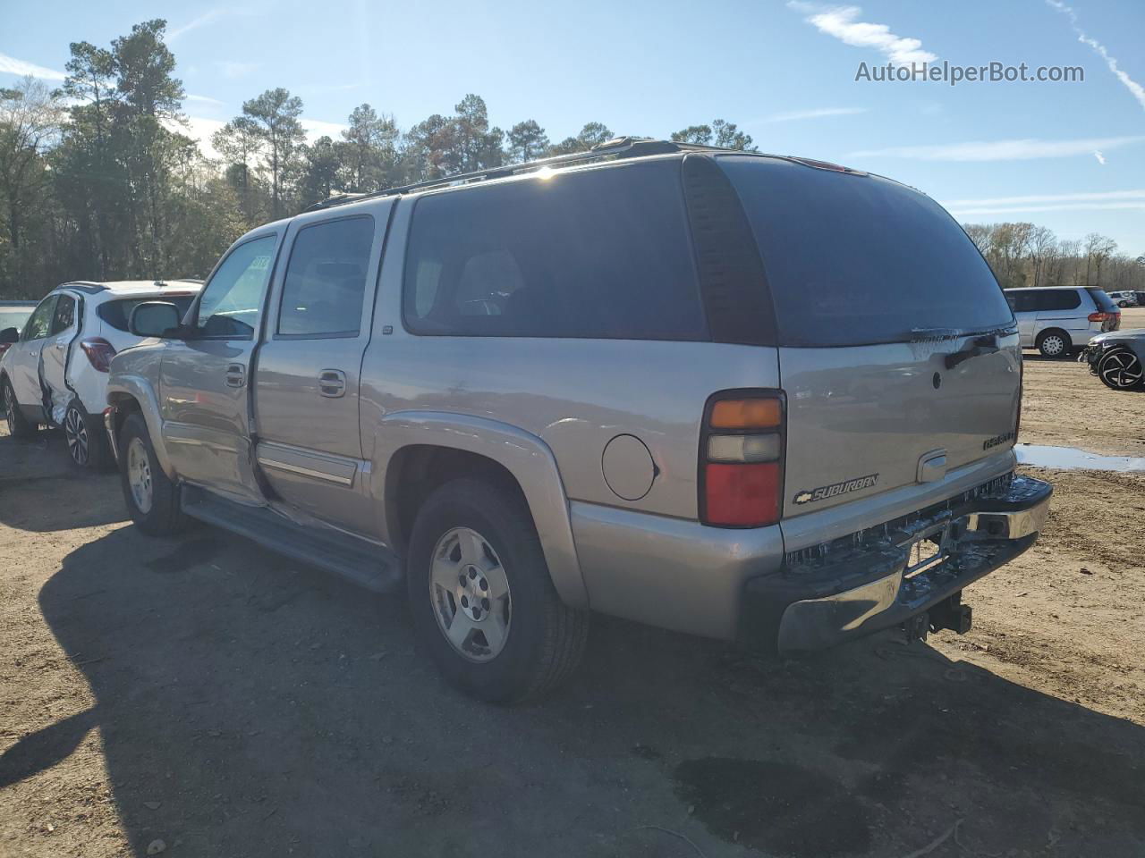 2005 Chevrolet Suburban C1500 Золотой vin: 3GNEC16Z95G204024