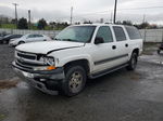 2005 Chevrolet Suburban C1500 White vin: 3GNEC16ZX5G103333