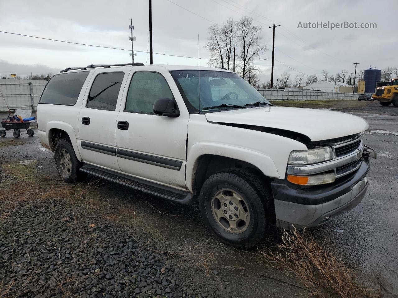 2005 Chevrolet Suburban C1500 White vin: 3GNEC16ZX5G103333