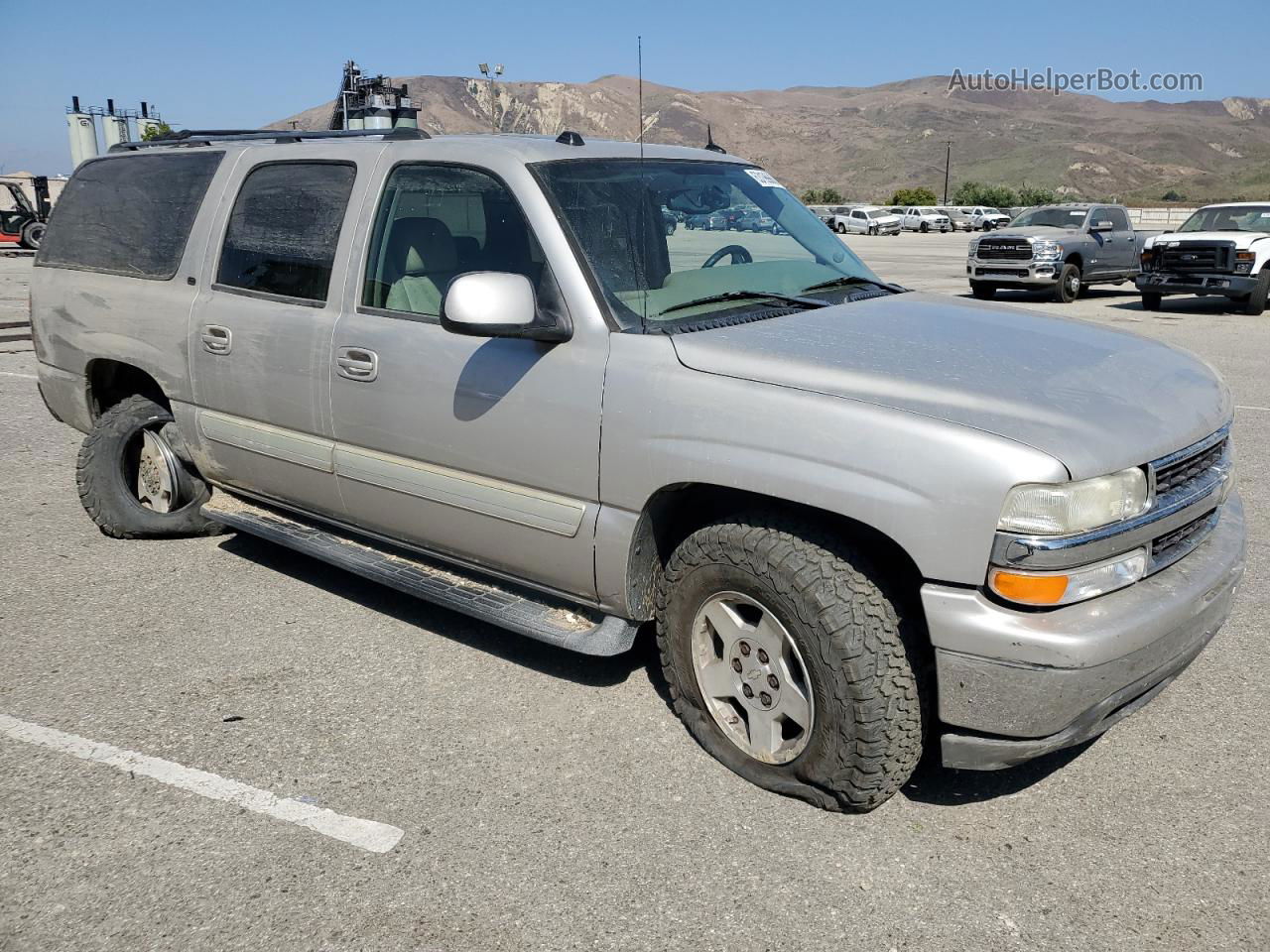 2005 Chevrolet Suburban C1500 Tan vin: 3GNEC16ZX5G204436