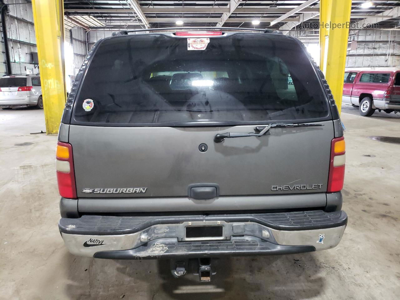 2000 Chevrolet Suburban K1500 Gray vin: 3GNFK16T2YG178910