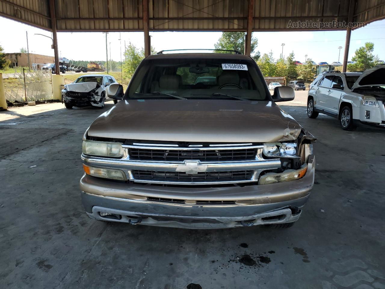 2000 Chevrolet Suburban K1500 Tan vin: 3GNFK16T3YG150131