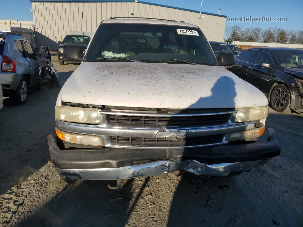 2000 Chevrolet Suburban K1500 White vin: 3GNFK16T4YG109054