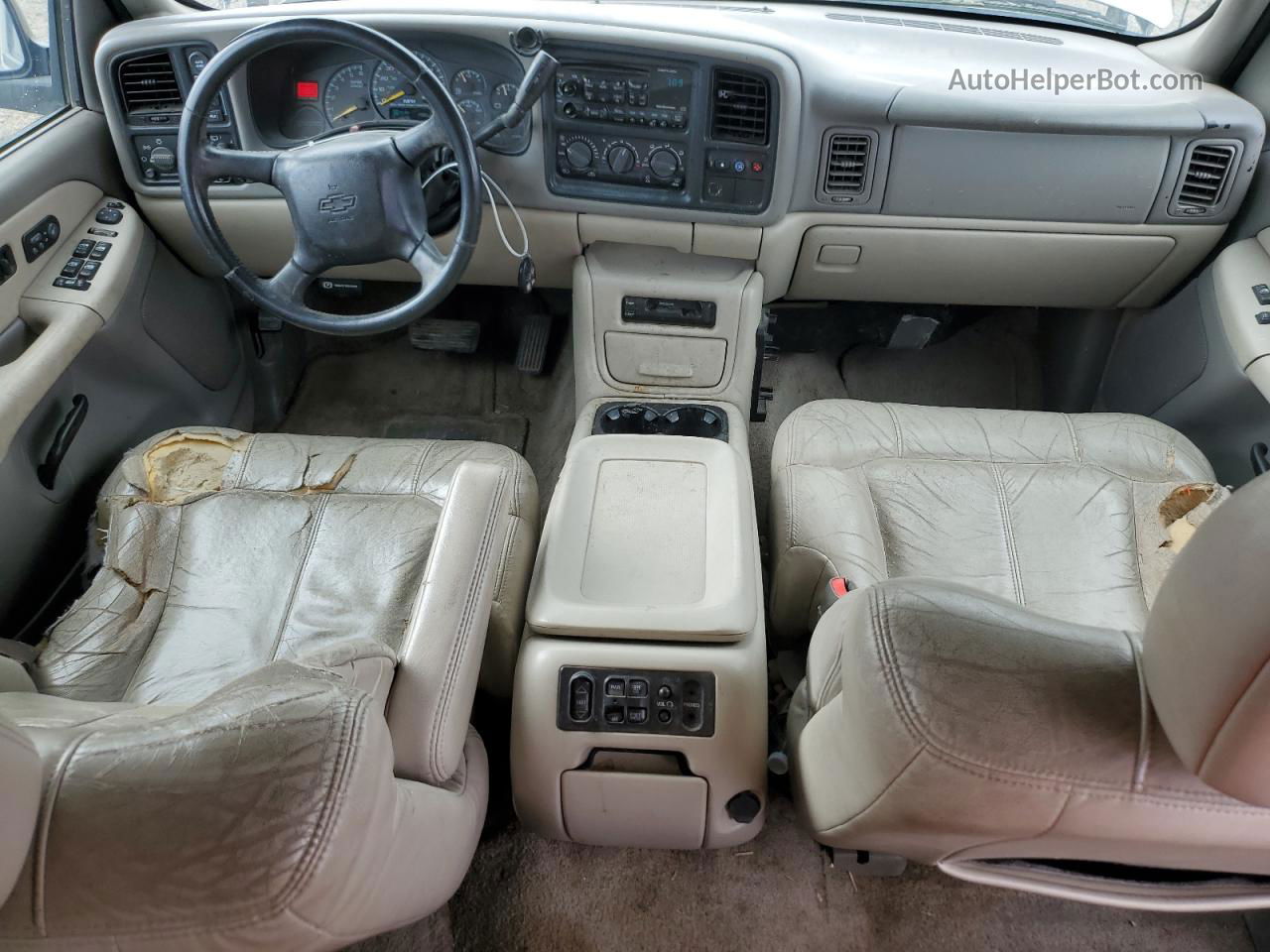 2000 Chevrolet Suburban K1500 Silver vin: 3GNFK16T4YG181761