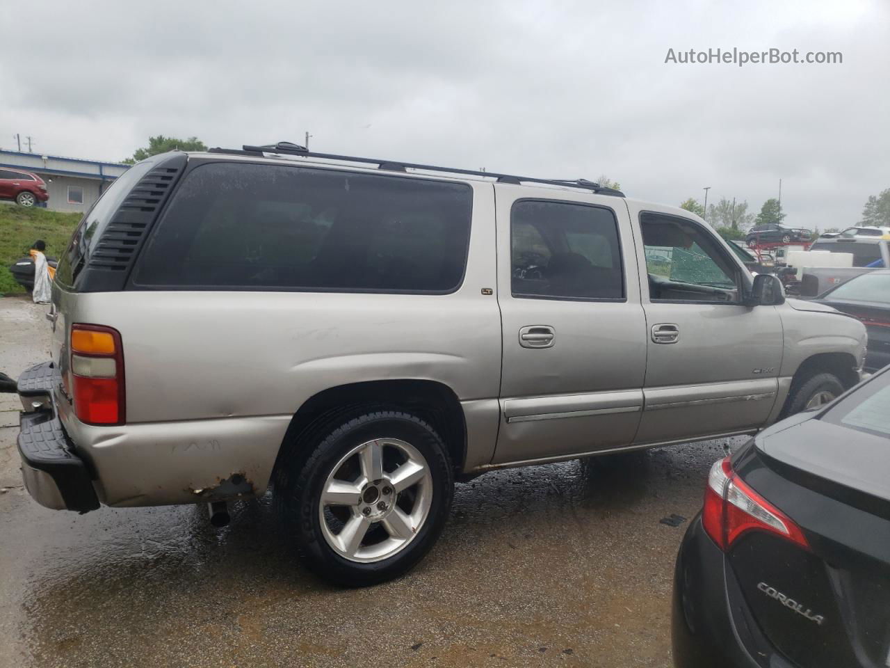 2000 Chevrolet Suburban K1500 Tan vin: 3GNFK16T5YG146615