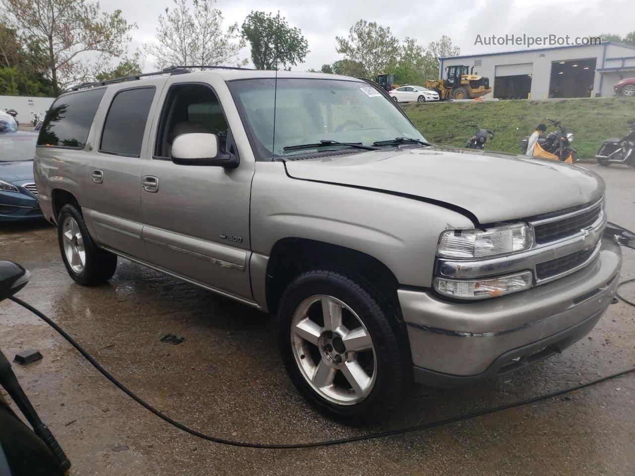 2000 Chevrolet Suburban K1500 Tan vin: 3GNFK16T5YG146615