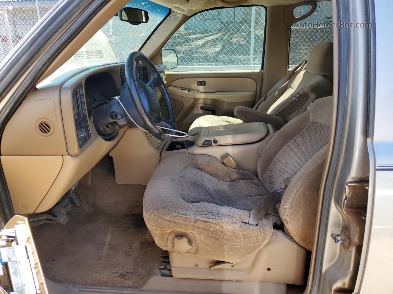 2000 Chevrolet Suburban K1500 Tan vin: 3GNFK16T8YG130568