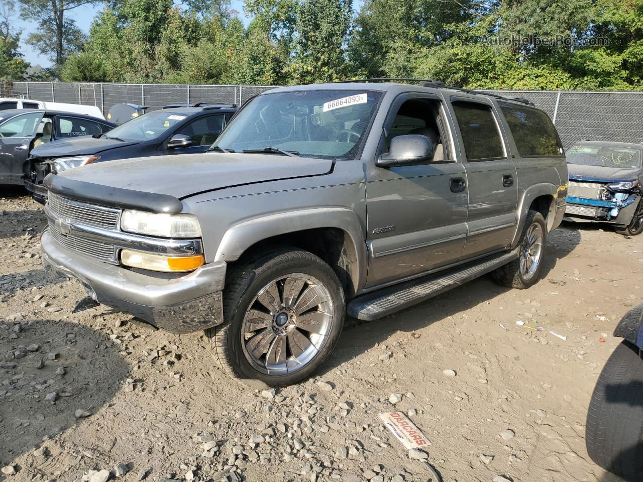 2000 Chevrolet Suburban K1500 Серебряный vin: 3GNFK16T8YG226538