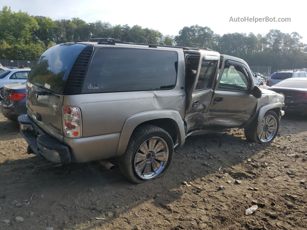 2000 Chevrolet Suburban K1500 Silver vin: 3GNFK16T8YG226538