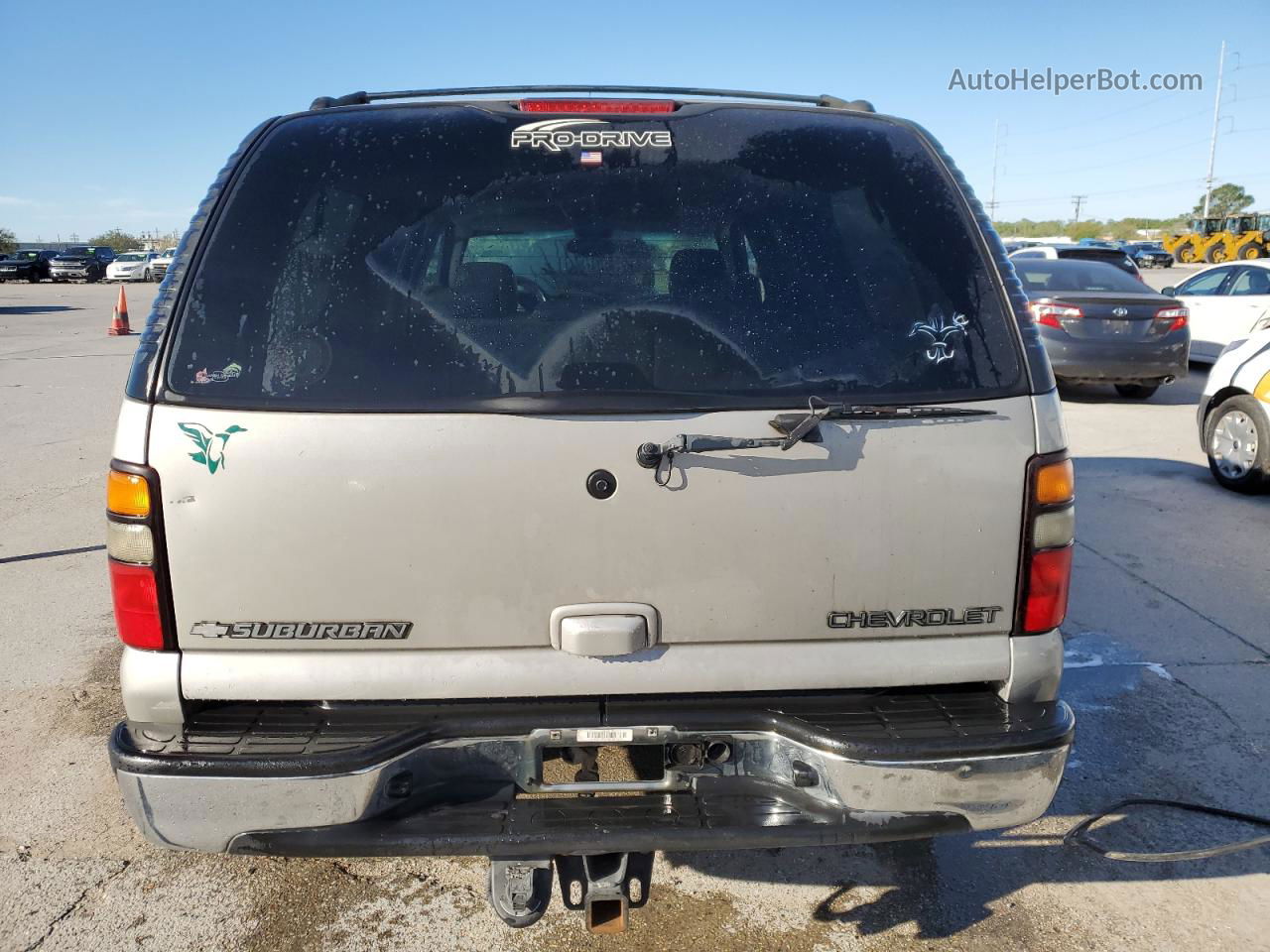 2005 Chevrolet Suburban K1500 Tan vin: 3GNFK16Z05G229157