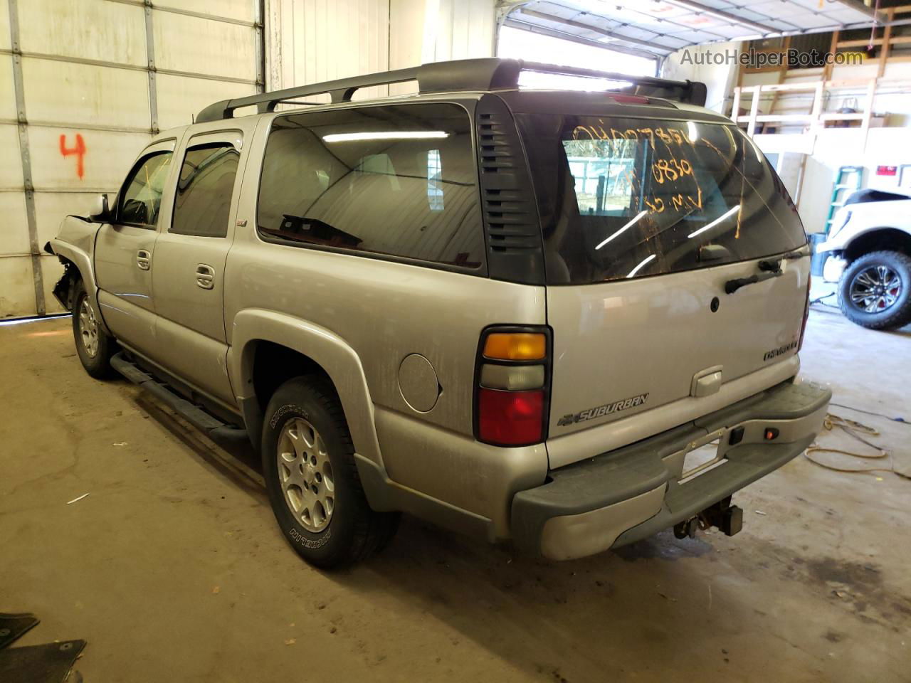 2005 Chevrolet Suburban K1500 Tan vin: 3GNFK16Z15G266881