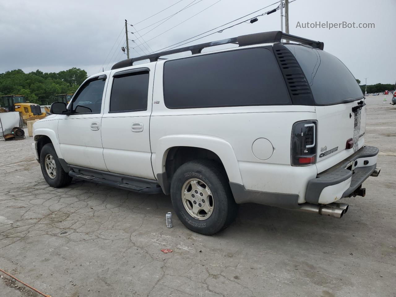 2005 Chevrolet Suburban K1500 White vin: 3GNFK16Z45G189892