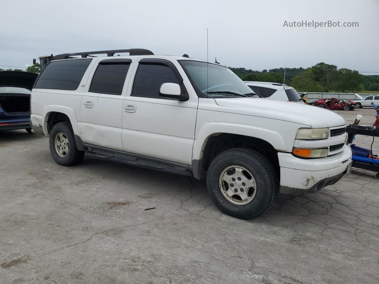 2005 Chevrolet Suburban K1500 White vin: 3GNFK16Z45G189892