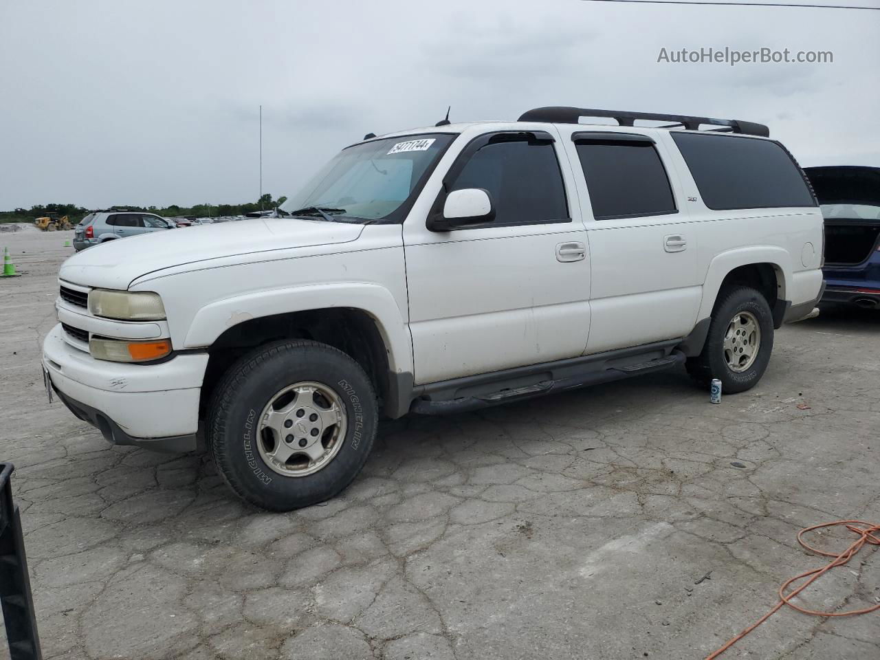 2005 Chevrolet Suburban K1500 White vin: 3GNFK16Z45G189892