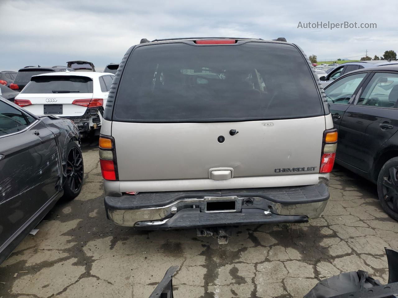 2005 Chevrolet Suburban K1500 Gray vin: 3GNFK16Z45G212037